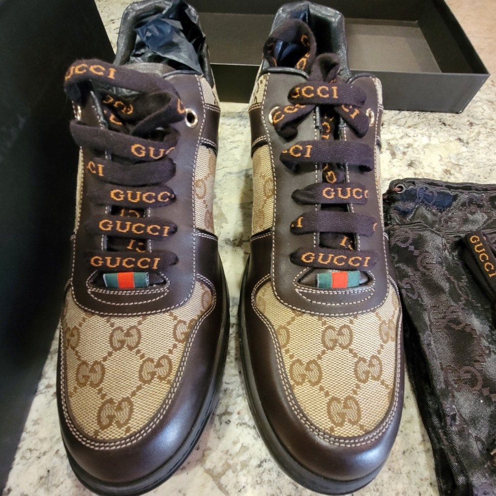 🐯- Gucci Sneakers Hard to Find!
